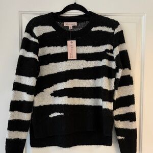 New With Tags Philosophy Zebra Pattern Sweater Size XS